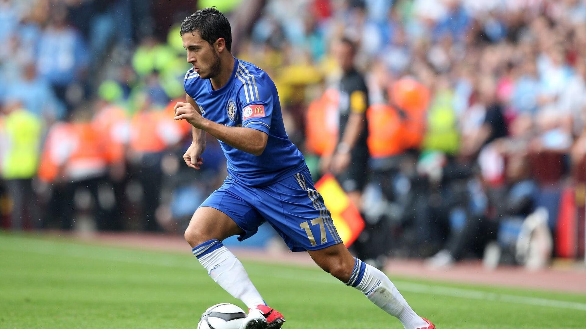 维尼修斯接管F1赛道,尼日利亚一波带走雷恩,当体育成为文化征服的隐喻