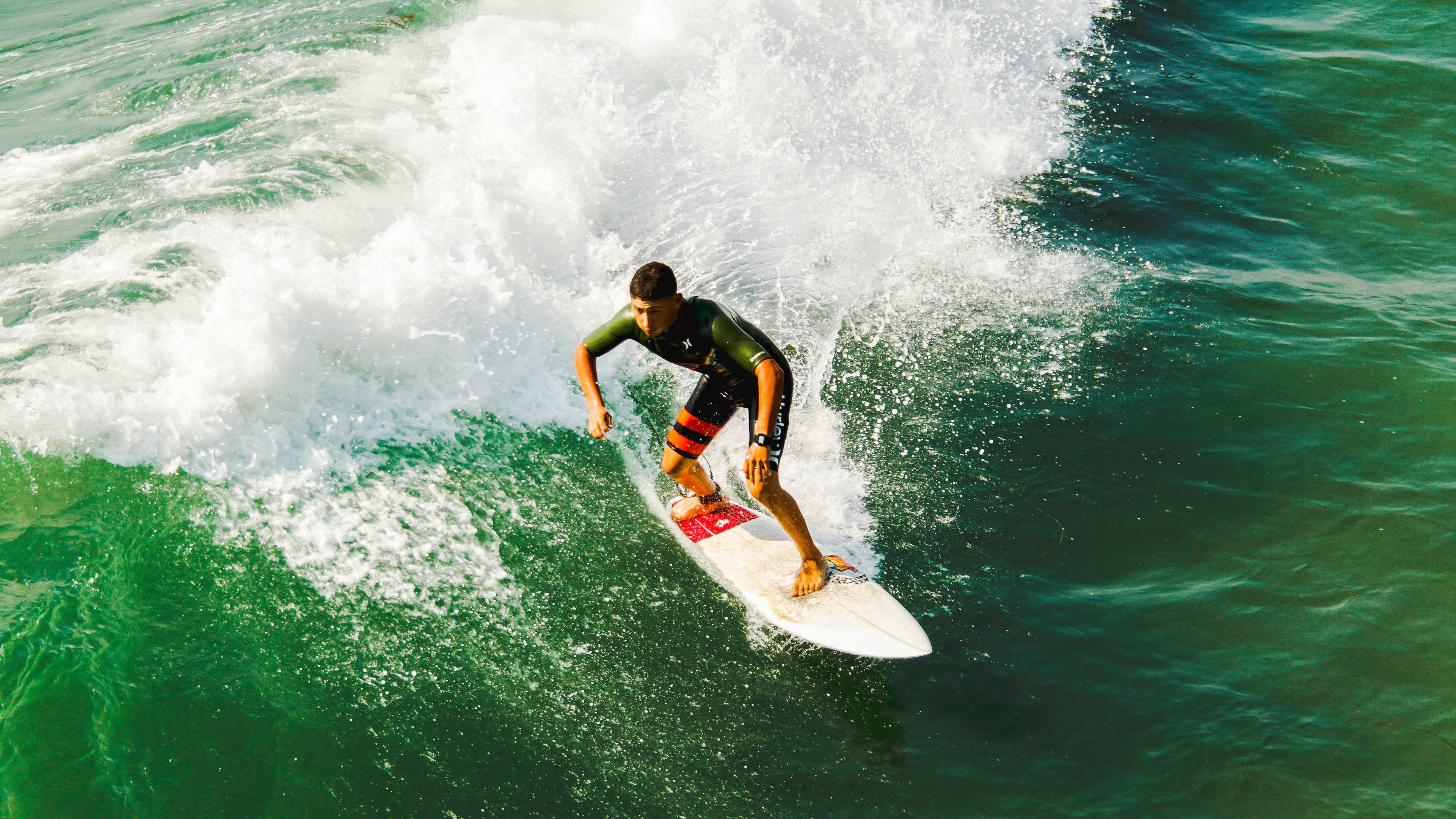 米切尔，在北美大陆的足球之夜，用篮球写下冠军诗篇