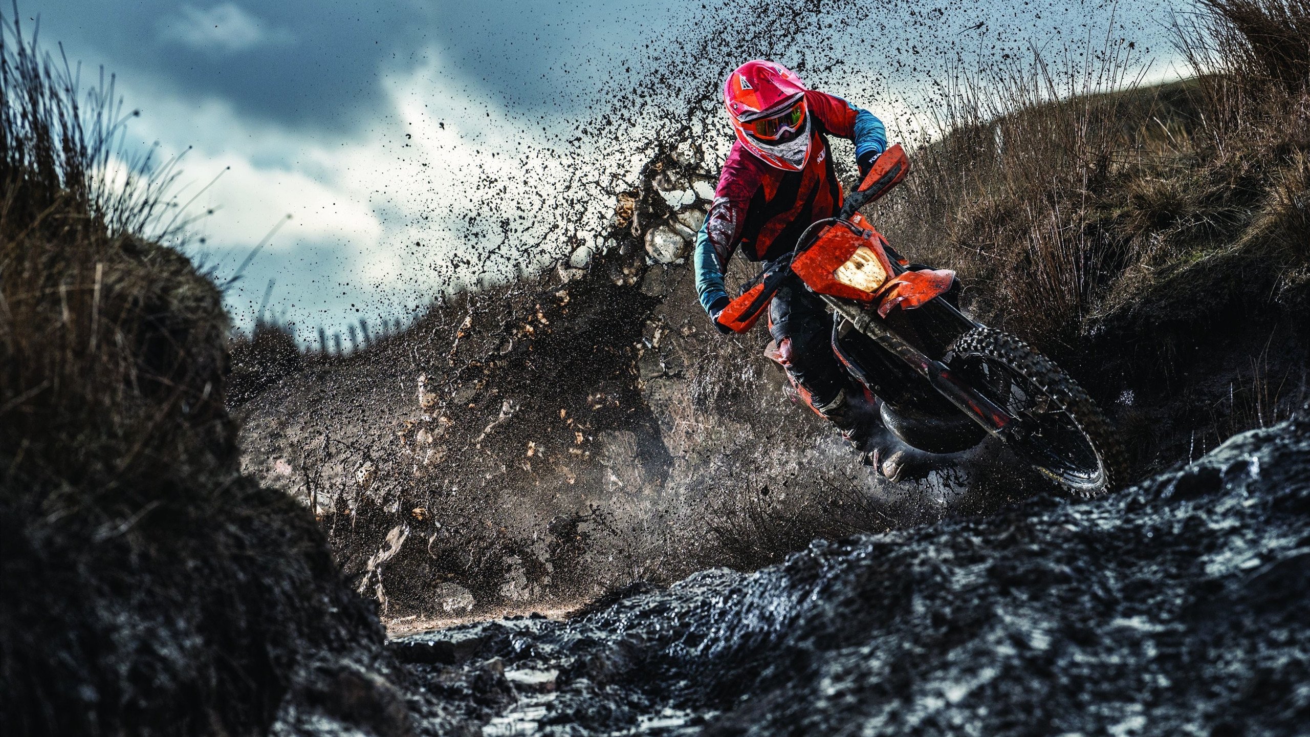 开云体育APP下载-当冰岛火山在苏格兰铁索前沉默，篮球与足球的防守哲学交响