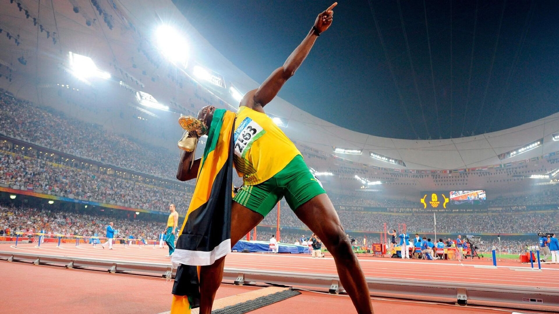 波兰对阵丹麦,努涅斯完美发挥,诠释现代中锋的终极形态